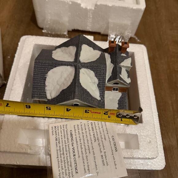 Rockwell's Christmas in Stockbridge Collection The Bank 1993 No. 14831A - Picture 7 of 7